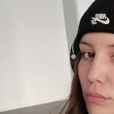 hanny_bunny1809's profile picture. 