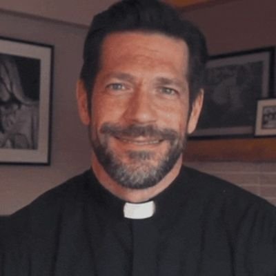 Inspiring gifs featuring good spiritual dad @FrMikeSchmitz! (We are a fan account!)