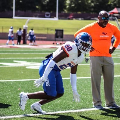 DB @ Savannah State University 🐅IG:Eli4norwood