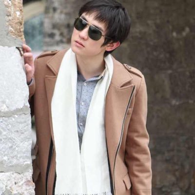 SimonMetaverse's profile picture. 