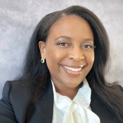 🇭🇹PGY2| Physiatrist in training passionate about #DEI + #communication +#SDH 🎤🎻 *views are my own* #physiatry #womeninmedicine #firstgen