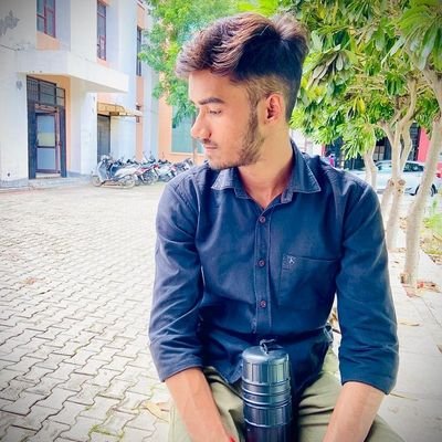 Devende31831127's profile picture. future civil Engineer