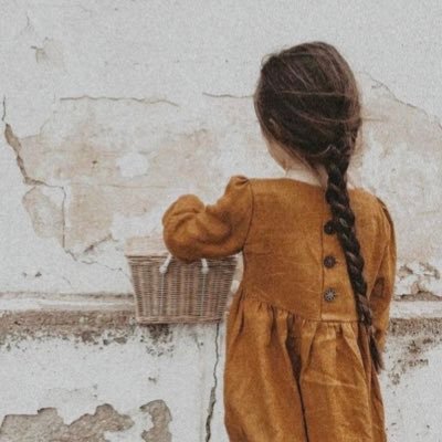 طالبة في@kauweb | كلية@fea_kau |مهتمه في🏃🏻‍♀️🏋🏻‍♀️✈️📸