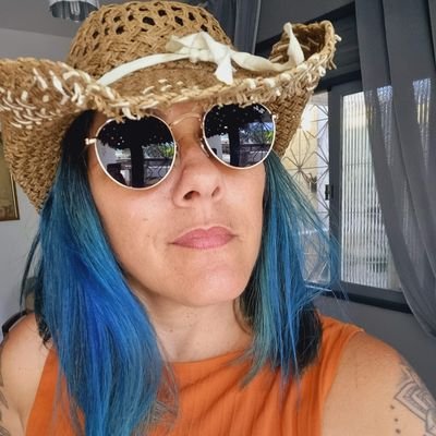 flor35lindinha's profile picture. 