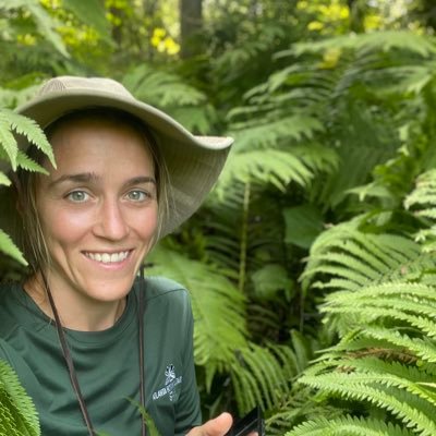 Conservation Botanist/ Horticulturist 🌼🌱PhD student @ McCune lab @uLethbridge. Studying rare plant experimental translocations in Ontario.