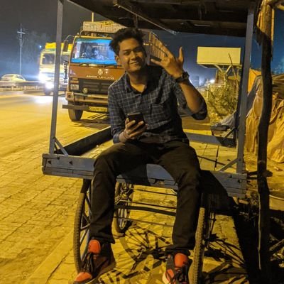 Abhii619's profile picture. 