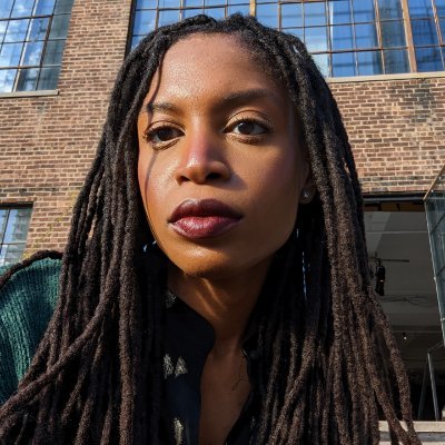 Tech. Writing. Black Girl Things.
EIC at https://t.co/BKFI0tgNea
Contact: fionna@techiesupreme.com