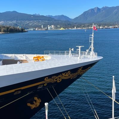 angel_19551971's profile picture. Hi! I love the Disney parks🇺🇸 However, there is no Disney in 🇨🇦at all. I would love to connect with people who love Disney parks in Vancouver, Canada!