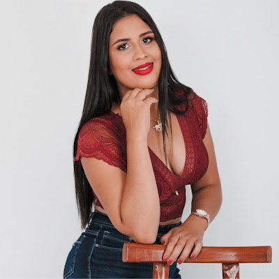 EmiliaS55875258's profile picture. 