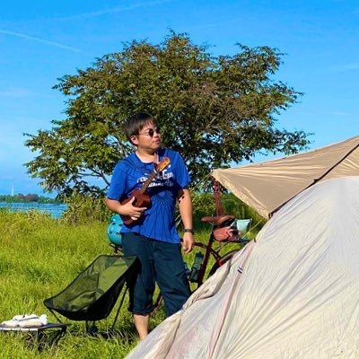 tokoharu4's profile picture. デザイナー。ディジュリドゥ・口琴奏者。ハーピスト。3児(雄)の父。 最近Tシャツ販売はじめています。