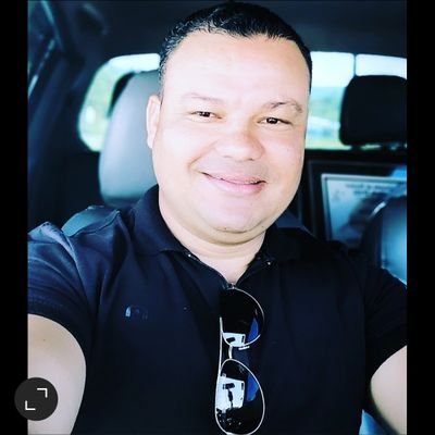 robertvargas_05 Profile Picture