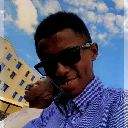 Journaliste à Gwishi TV et néo Africa télévision
+243 832969024