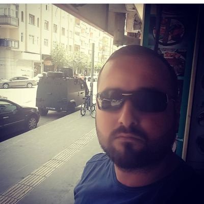 cvkkvvt's profile picture. yanlızdı,yanlızmış,yanlız...