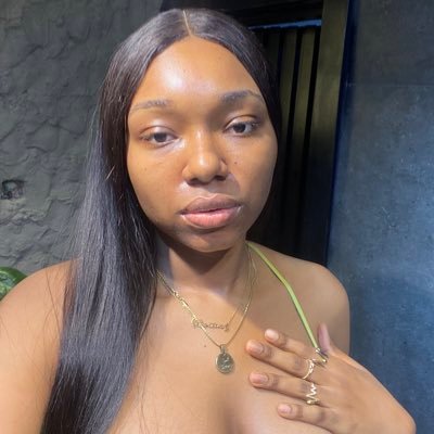 omaskin_'s profile picture. Skincare. Living. |@omaskin_