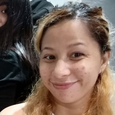 RachelOlanda's profile picture. Simple
