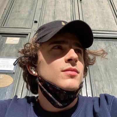 poeticsvns's profile picture. ⠀ ⠀ ⠀ ⠀———⠀﹙ 🎨 ﹚ 𝐏𝐎𝐄𝐓𝐈𝐂 𝐄𝐘𝐄𝐒 .ᐟ.ᐟ ⠀ ˖ ࣪ ♡̶ pottery enthusiast ⠀&&. ⠀ ◡̈ ⠀ writer ⠀ ⠀(⠀ ݁⠀ * * ⠀i ⠀ ՚՚ ⠀ had a ⠀marvellous ⠀time ruining ⠀everything！