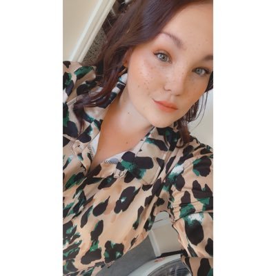 shannon_bell14's profile picture. LMF💖                                                        CAG💙