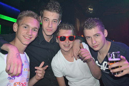 Dion98w's profile picture. 