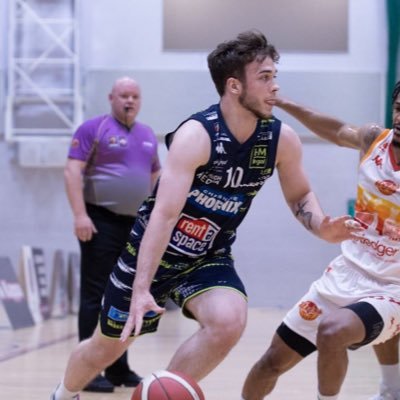 Point Guard at St Vincents 🇮🇪 🏀 check out my story! ⬇️