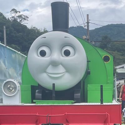 実は1人でマーケ会社社長。意識絶望的に低い系。仕事しながら税理士受験してる。R6 簿財(記念受験)R7 簿財 R8 消(簿)