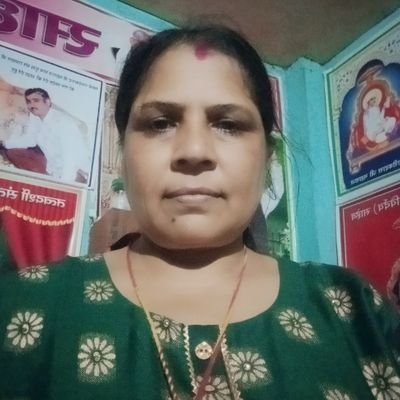 कबीर ,गुरु बिन माला फेरते, गुरु बिन देते दान।
गुरु बिन दोनों निष्फल है, चाहे पूछो वेद पुराण।।