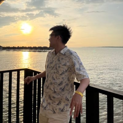 SauceFoong's profile picture. Dev