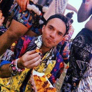 AaronNautiix's profile picture. Im a freakin wizard

YOINK