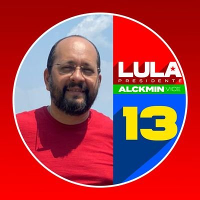 Eu sou apenas um rapaz latino-americano sem dinheiro no banco sem parentes importantes e vindo do interior.