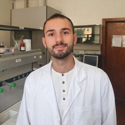 PhD student in Organic Chemistry at University of Rome “La Sapienza”. Joining SYNERGY LAB group under Fabrizio Vetica. Working on Asymmetric Organocatalysis