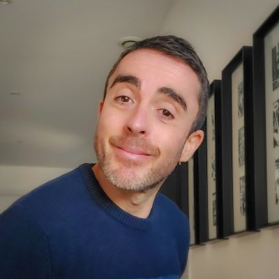 SimsChab's profile picture. Formation Oclock promo Méduse