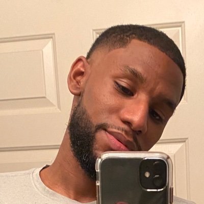 Mar_re_o's profile picture. 