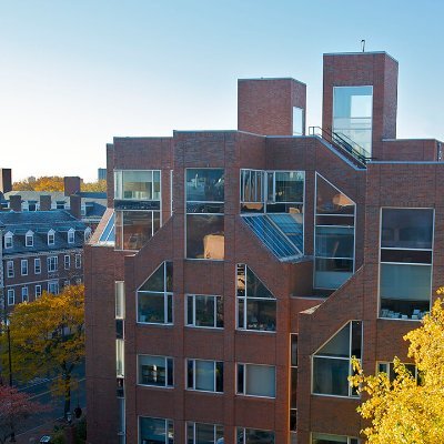 The Mossavar-Rahmani Center for Business at the Harvard University Kennedy School of Government has moved to a new handle @HarvardBizGov

Please follow us there