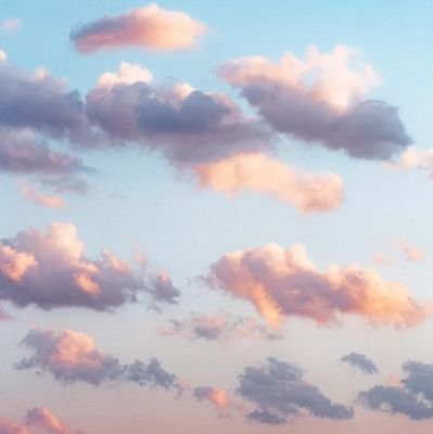 charl_kwmn's profile picture. 私はアニメが好きで、日本に行くことを夢見ています。音楽好きです。