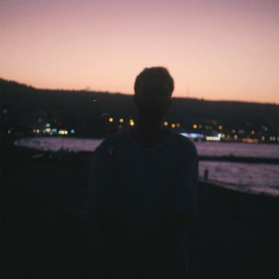 mkd's profile picture. burası iğrenç bir yer