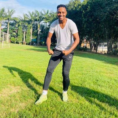 Simon_Dakids's profile picture. Footballer, Song Writer.. ...