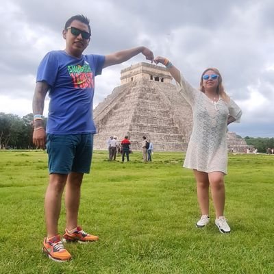 cup_cuc's profile picture. feliz y mas que feliz 
:D