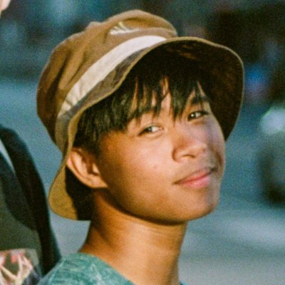 itsaddezer's profile picture. YorkU