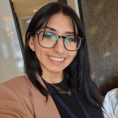 PhD candidate at @LabACDC 🧫 I kill cells and look at their corpses! 🔬☠️ Please find me @ https://t.co/QiMwEx2vK5 xoxox