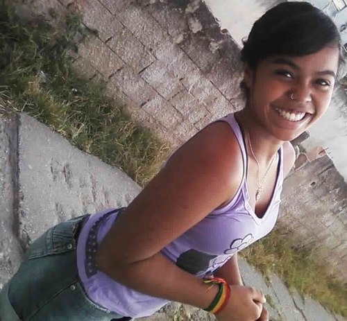 15 anos, virginiana, são paulo, amigos, pagode, sou ciumenta ,orgulhosa .sincera , irônica, irritante , palhaça, não sou perfeita mais soou filha de Deus
