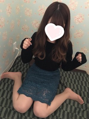 20代前半💛Hなことも興味あるけど乙女♡騎乗位が好き💛