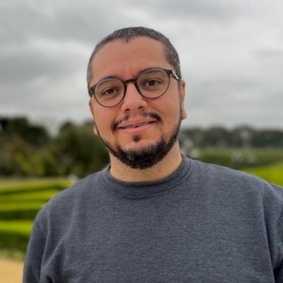 Software Engineer, self-learner, passionate for technologies and programming languages. Always learning.