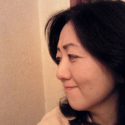 大学教員/臨床心理士/公認心理師 心理療法の本質、こころを癒すイメージの力を探究。趣味は、自然豊かな土地への旅、絵画、ヨガ、薔薇育てなど。