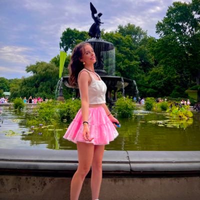 Arigrace832627's profile picture. 