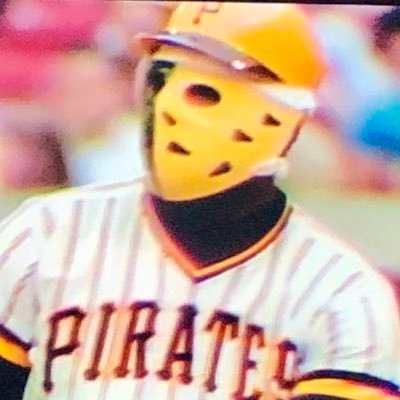 ayocamlee's profile picture. Cross Ts, dot Is.