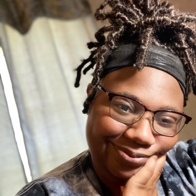 dimeslyfe's profile picture. v⚜️ 🌸🌺☘️🌻 @iiesha5 she/her/hers