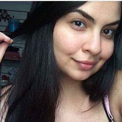 Hello Everyone
Me ajudem a gostar do Twitter ❤💁♀️
