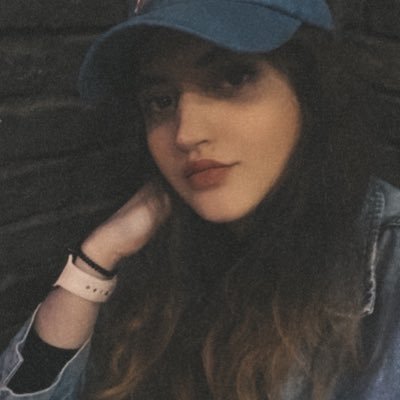 Burada hepimiz deliyiz