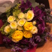 ROSE (@yellowrose_xxx) 's Twitter Profile Photo