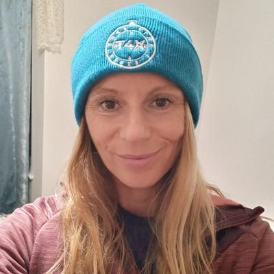 Love cats, tea & snooker.
ExBikini Fitness competitor.
Class 3 Snooker ref.
Qualified L2 GI.
Pádel addict 🎾
Vivo en Tenerife 🌞🏖
#Thesecret #lawofattraction ❤