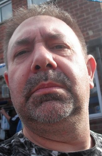 HeadsUpRock's profile picture. 